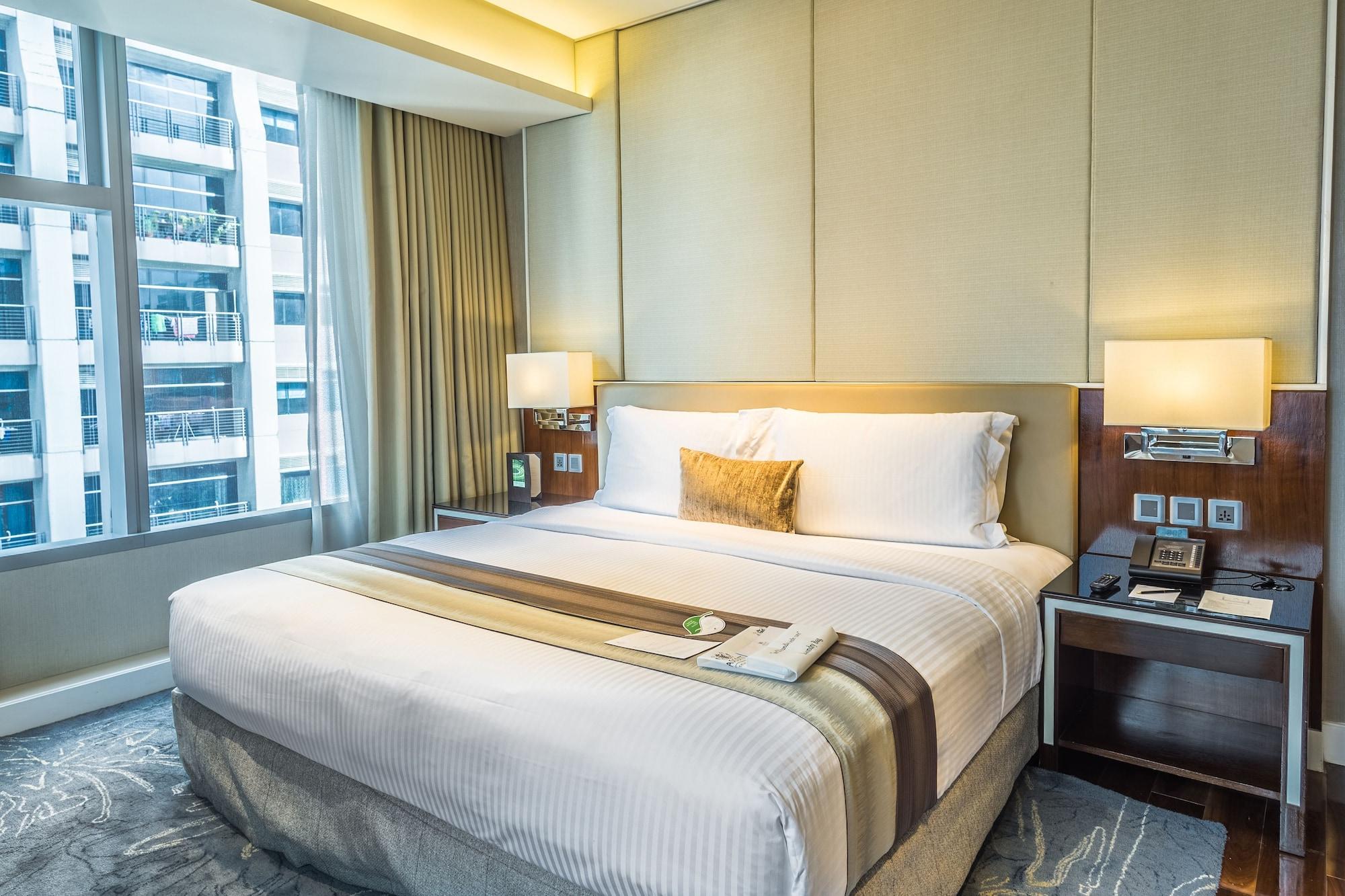 Ascott Bonifacio Global City Manila Hotel Екстериор снимка