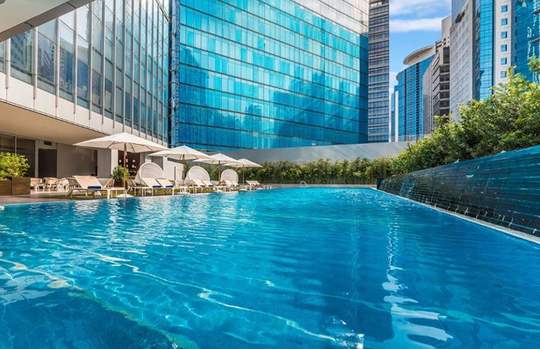 Ascott Bonifacio Global City Manila Hotel Екстериор снимка